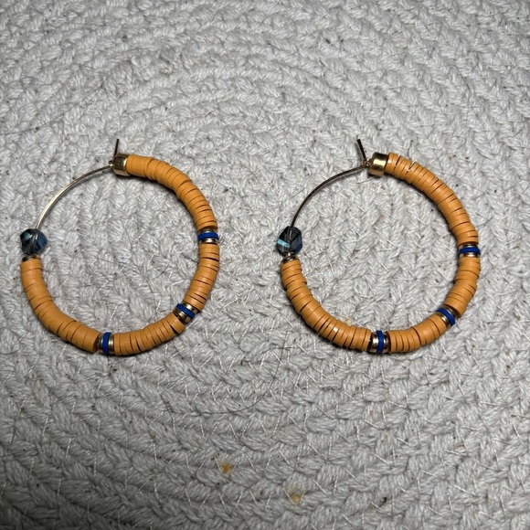 Tell Your Tale Tan and Blue Hoop Earrings - Picture 3 of 4